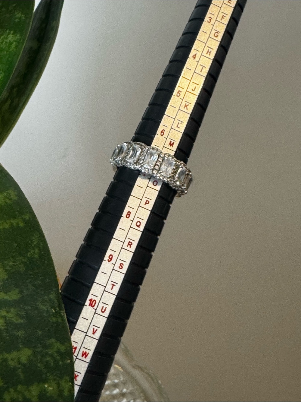✨ Sterling Silver 925 Radiant Emerald Cut CZ Eternity Band Ring - Size 7
